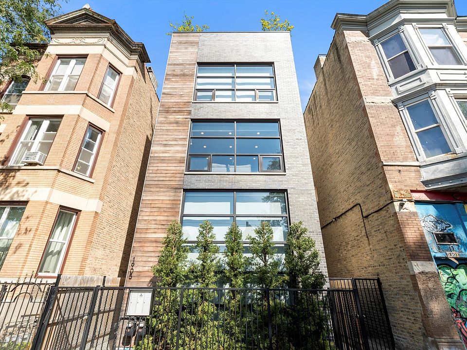 1st image of 1905 N Albany Ave #2