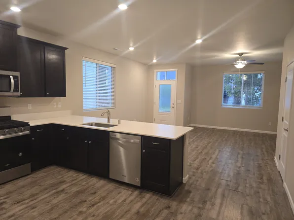 15314 NE 70th St, Vancouver, WA 98682