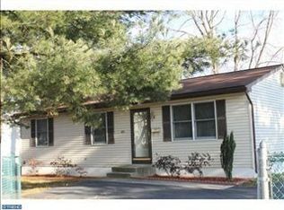 424 N Main St, Williamstown, NJ 08094