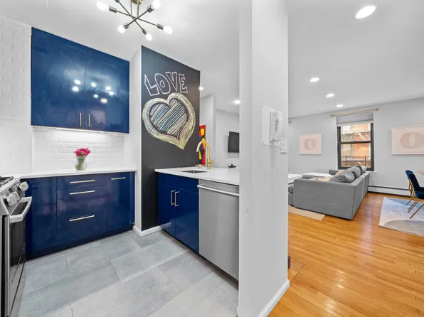 315 West 99th Street image 5 of 19