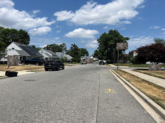 3rd image of 15 Tailor Ln