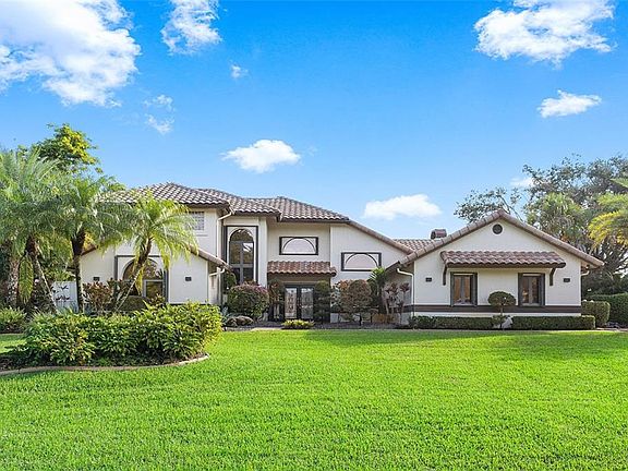5th image of 6312 NW 75th Way