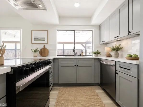 105 Jon Belger Dr, Las Vegas, NV 89145