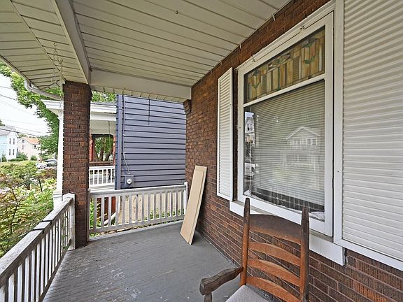 3rd image of 1845 Tilden Ave