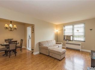 6967 Park Dr E, Kew Gardens Hills, NY 11367
