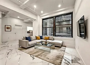 248 West 35th Street, #405