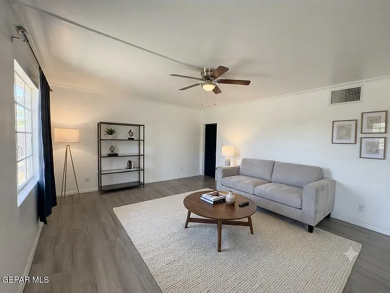 619 Alethea Park Dr — Photo 7