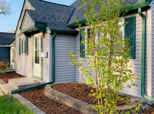 2835 Edgewood Ave S, Saint Louis Park, MN 55426