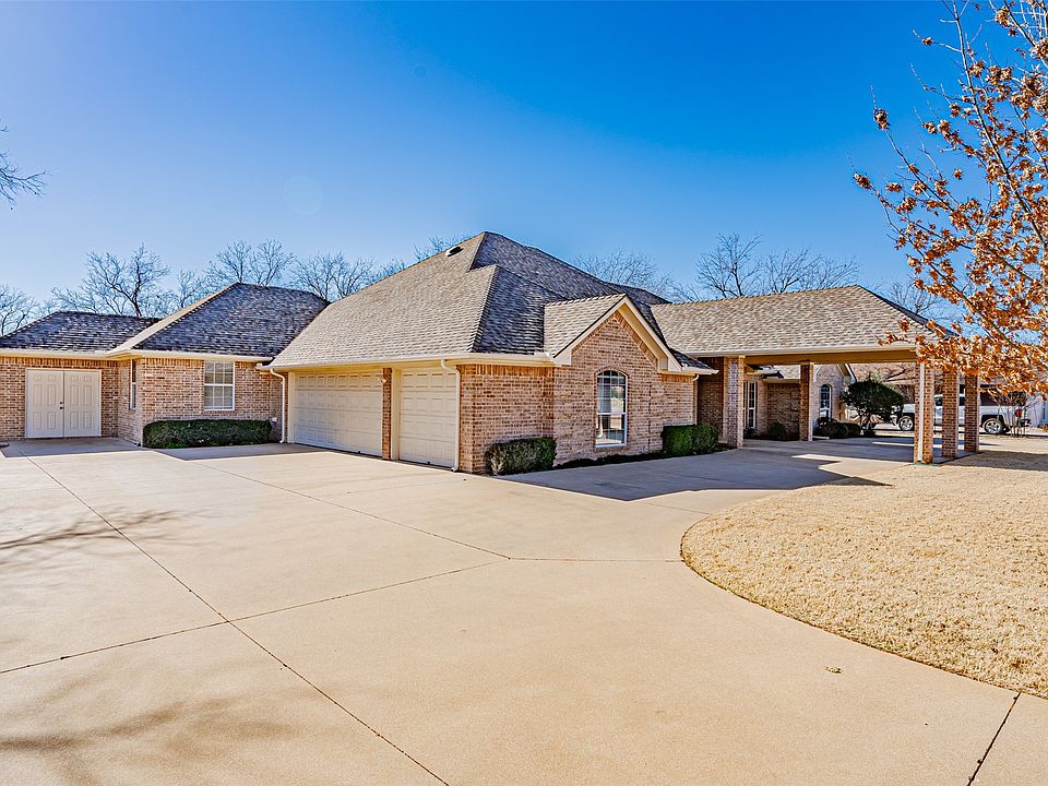 1st image of 9404 Gleneagles Dr