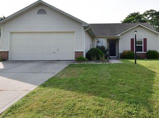 121 Brixton Woods East Dr, Pittsboro, IN