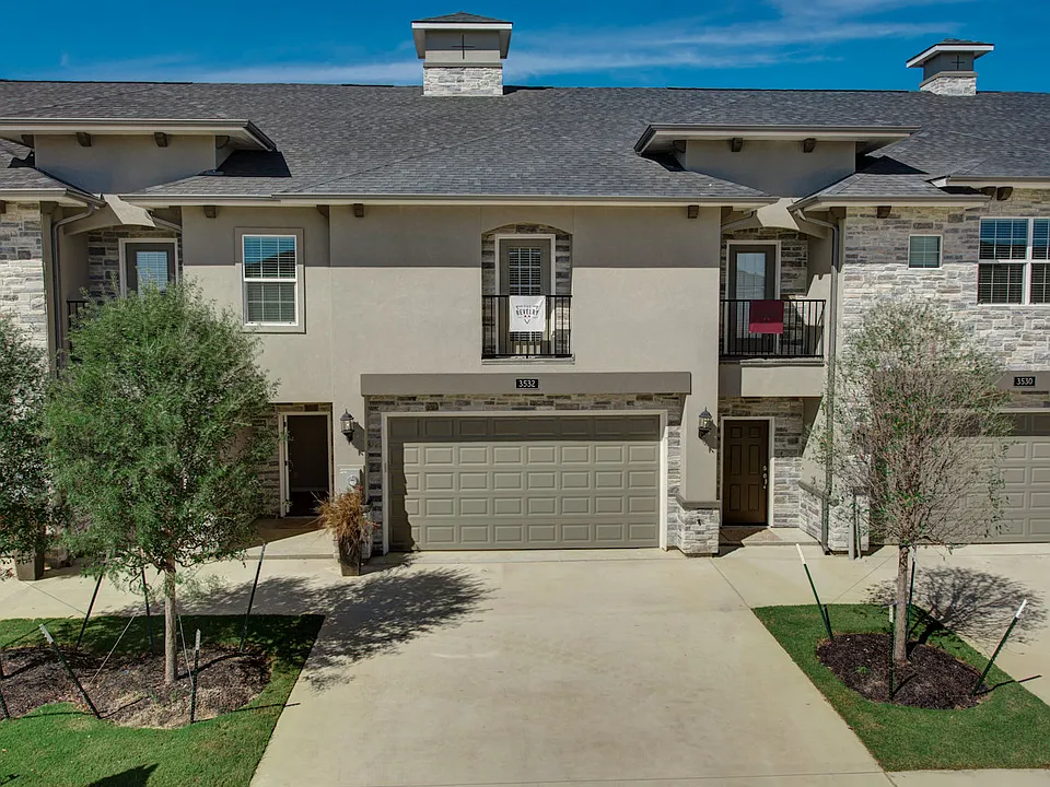 3431 Papa Bear Dr