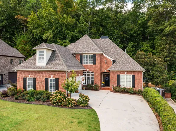 2075 Knollwood Pl, Birmingham, AL 35242