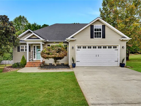 216 Chandler Dr, Liberty, SC 29657