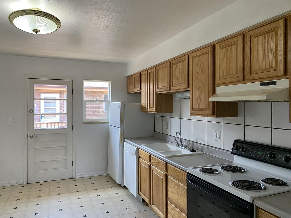1st image of 6772 W 51st Ave #1