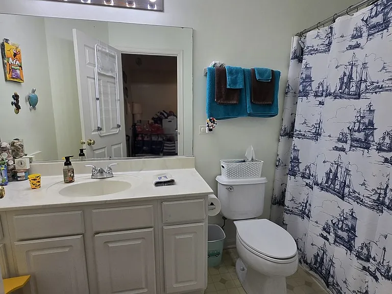 3359 Kentshire Cir — Photo 14