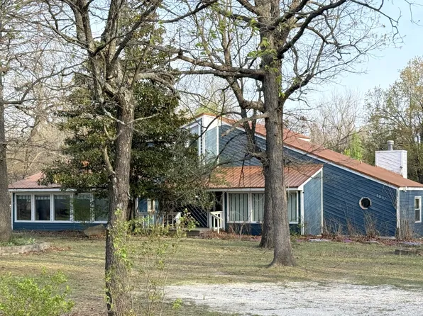 4647 E 13th Street, Joplin, MO 64801