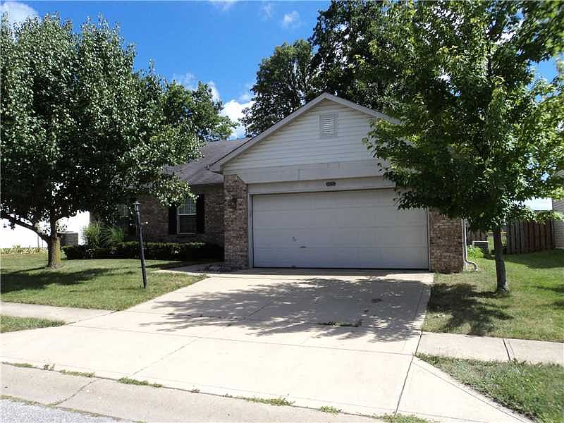 1st image of 12221 Bearsdale Dr