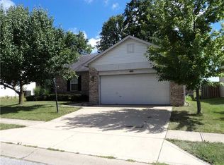 12221 Bearsdale Dr, Indianapolis, IN 46235