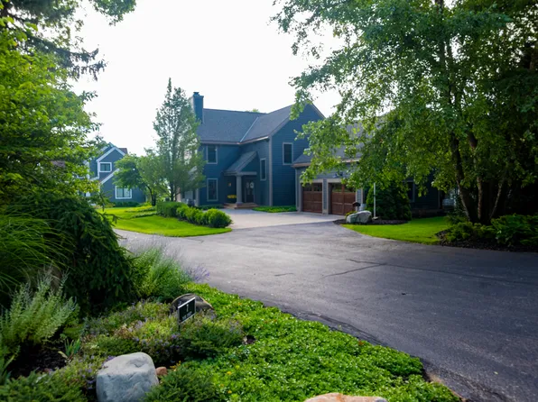 5 Park St, Saugatuck, MI 49453