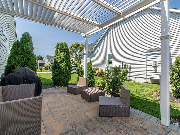 31832 Carmine Dr — Photo 38