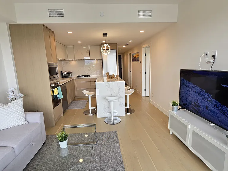 3700 Capozzi Rd #508 — Photo 3