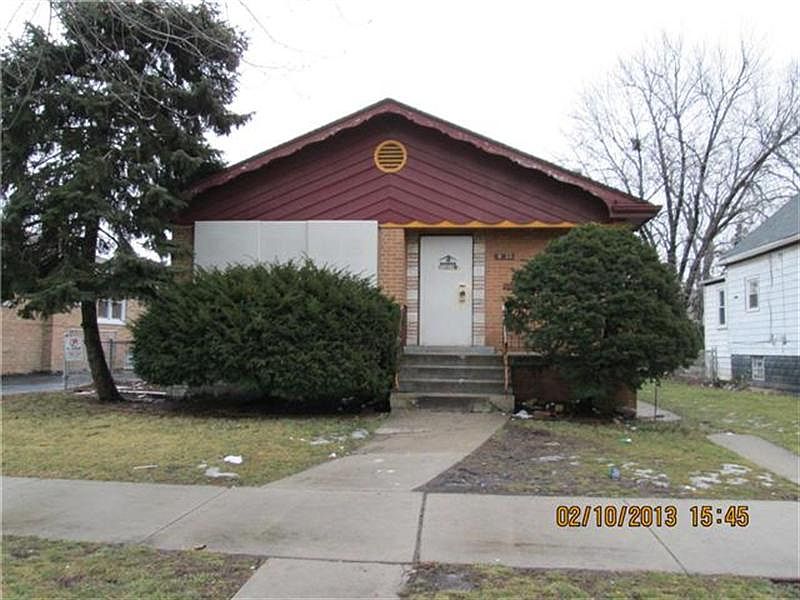 1st image of 10233 S Wentworth Ave