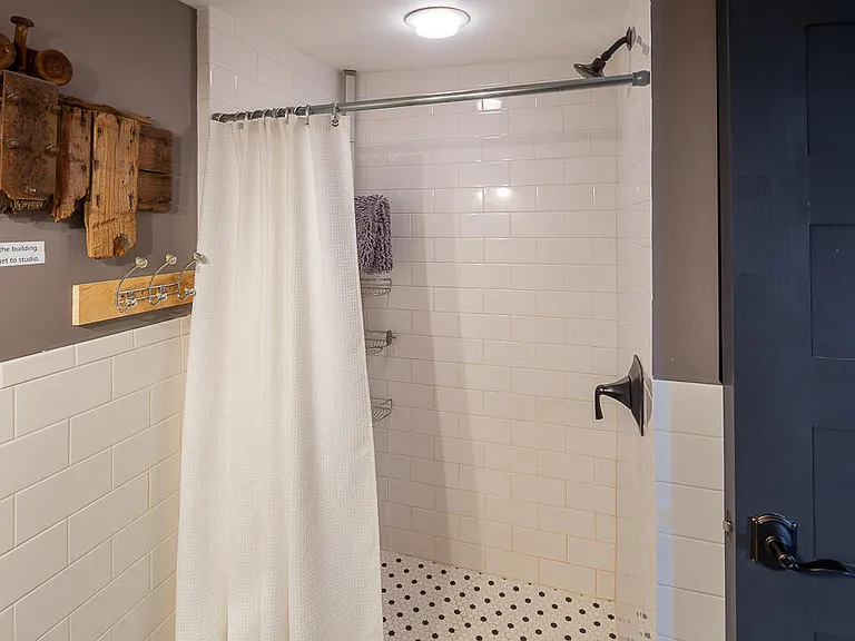 104 W Main St #304 — Photo 16
