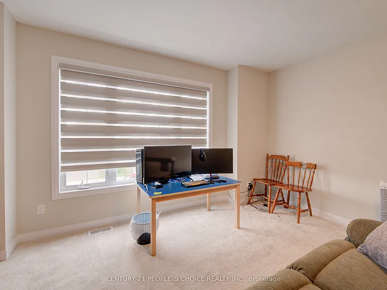 377 Bradshaw Dr — Photo 33