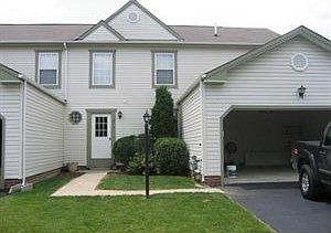 1st image of 816 Sunset Cir