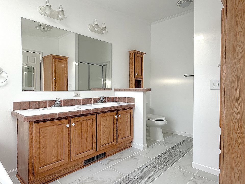 10th image of 5298 Derby Cir