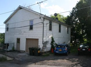 2 Clermont Ln, Saugerties, NY 12477