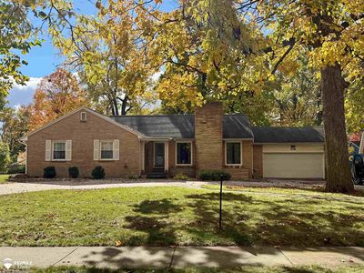 418 E Oliver St, Owosso, MI, 48867