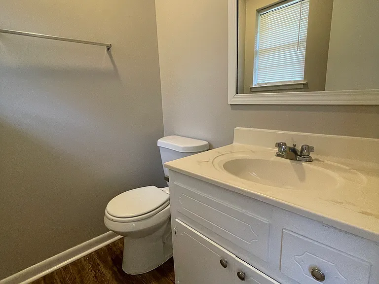 20 Hanover Dr — Photo 11