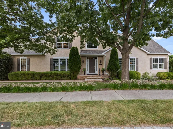 50 Betts Dr, Washington Crossing, PA 18977