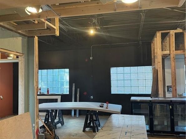 776 Broadway Ave, Bedford, OH 44146