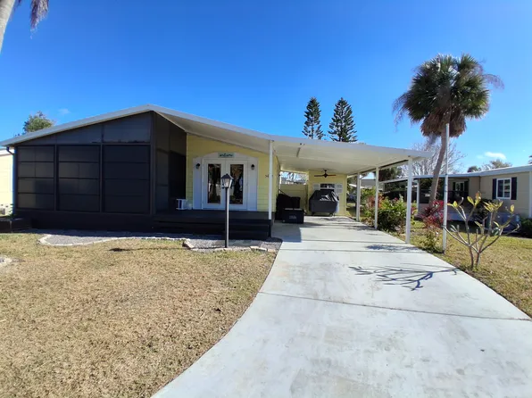 5699 Halifax Ln, Sarasota, FL 34233