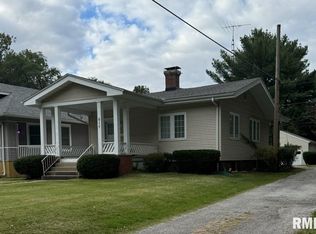 617 W Woodland Ave, Springfield, IL 62704