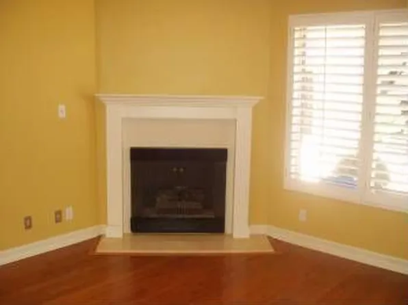 14332 Dickens St Unit 17, Sherman Oaks, CA 91423