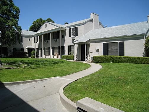1st image of 1615 Fair Oaks Ave