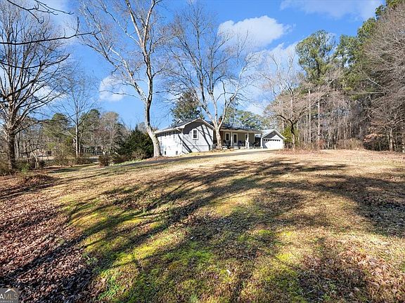 4th image of 3948 New Hope Church Rd