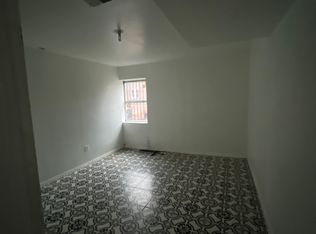 305 W Runyon St #A, Newark, NJ 07108