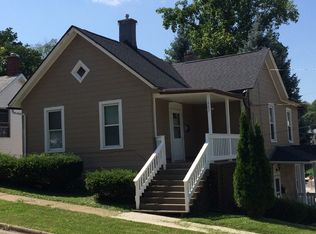 687 Needham Pl, Dubuque, IA 52001