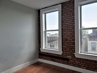 Rented by The Hamilton Group