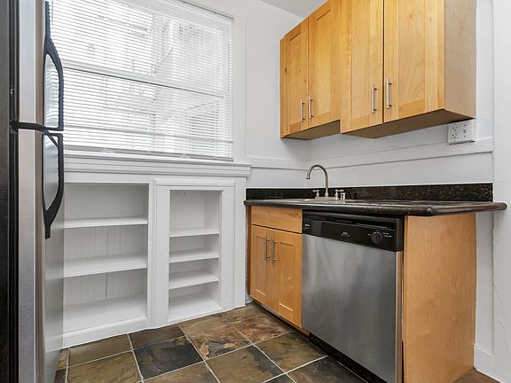 4th image of 1126 Bush St #501