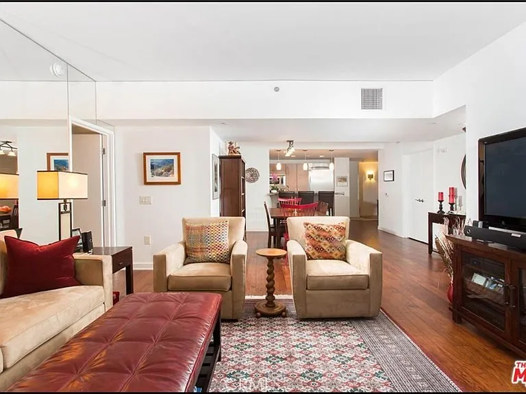 13650 Marina Pointe Dr #1605 — Photo 11