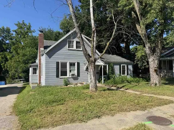 1217 W High St, Jefferson City, MO 65109