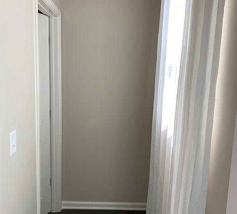 3rd image of 1104 Brookville Ln