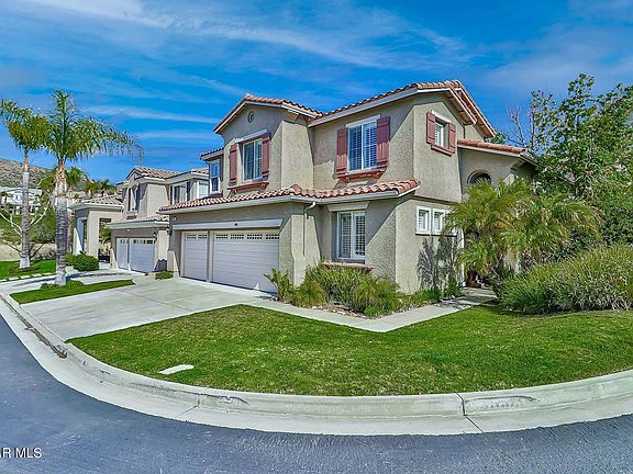 4th image of 2737 Capella Way