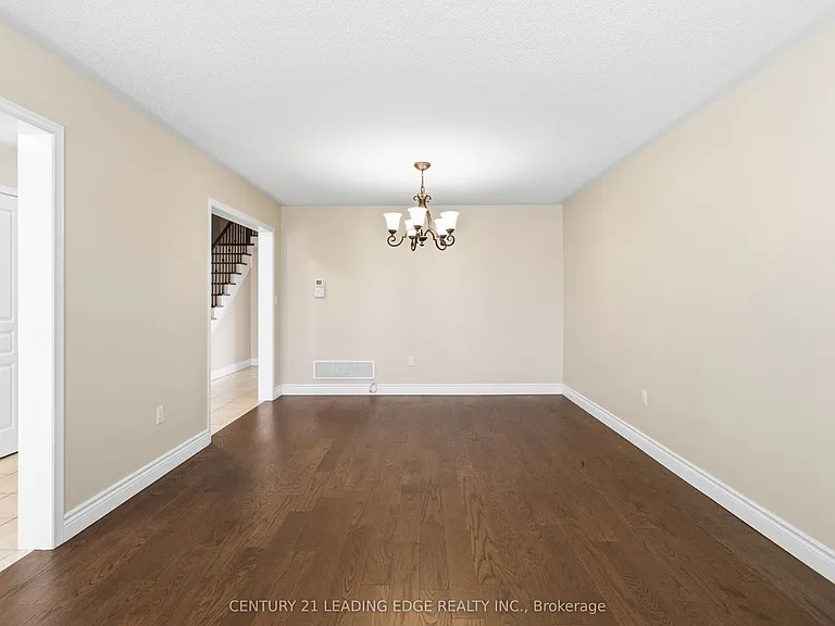 3201 Neyagawa Blvd — Photo 10