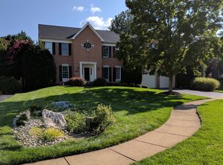 10995 Clover Hunt Ct, Reston, VA 20194